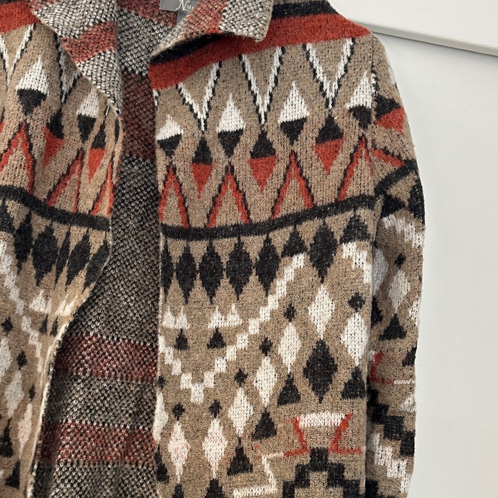Geometric Patterned Knit Cardigan - Picture 4 of 7